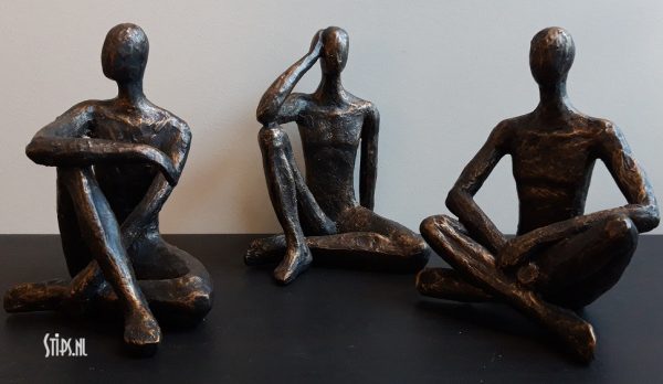 Afstoten Secretaris Circus Figuratieve beelden van brons, kunsthars en meer | stips.nl