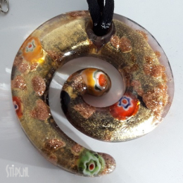 glazen hanger spiraal met collier